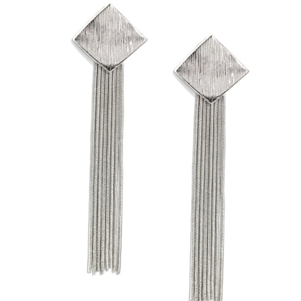 Women’s earrings